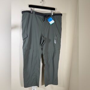 Columbia Men's Green Cargo Pants